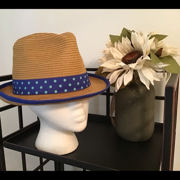 AQUA - Picture 3 of 7